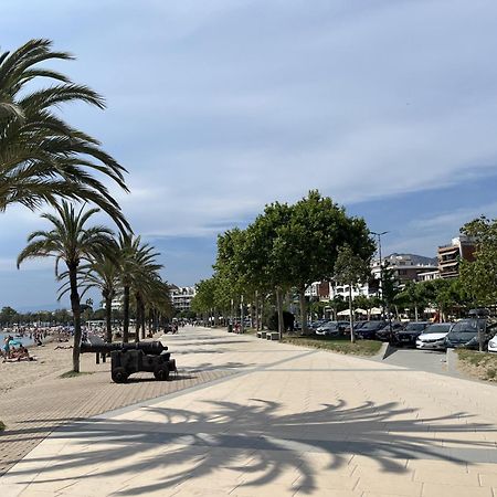 Castell Joncar,30 M De La Playa, 1Era Linea De Mar, Vista Al Mar Daire Roses Dış mekan fotoğraf