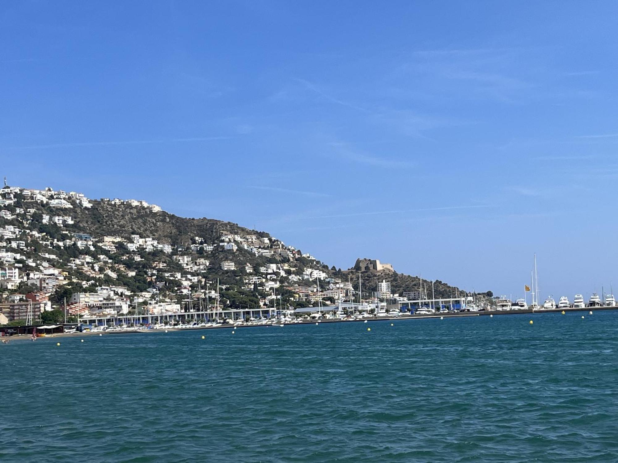 Castell Joncar,30 M De La Playa, 1Era Linea De Mar, Vista Al Mar Daire Roses Dış mekan fotoğraf